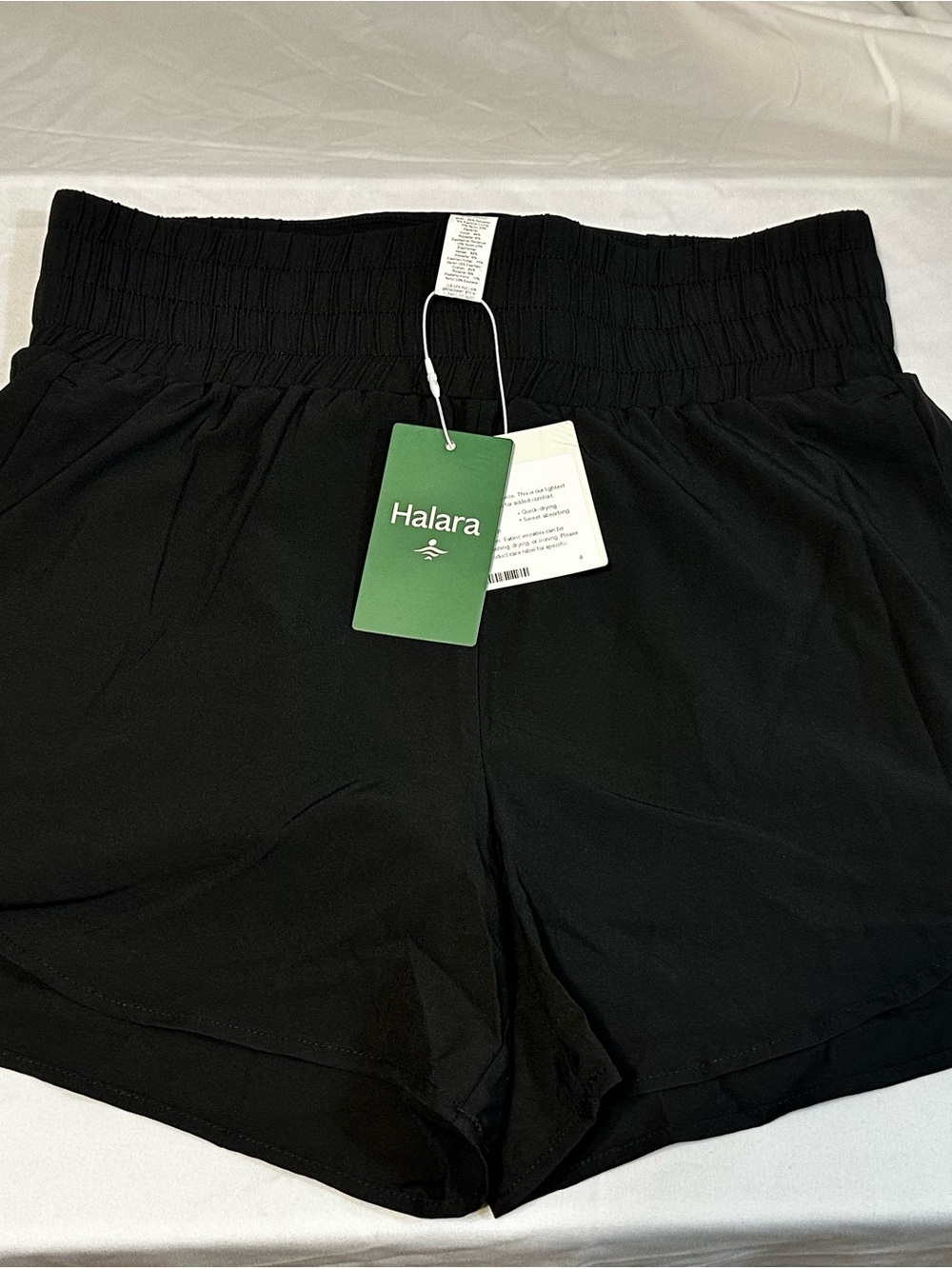 HALARA Black Women's Athletic Shorts size M NWT